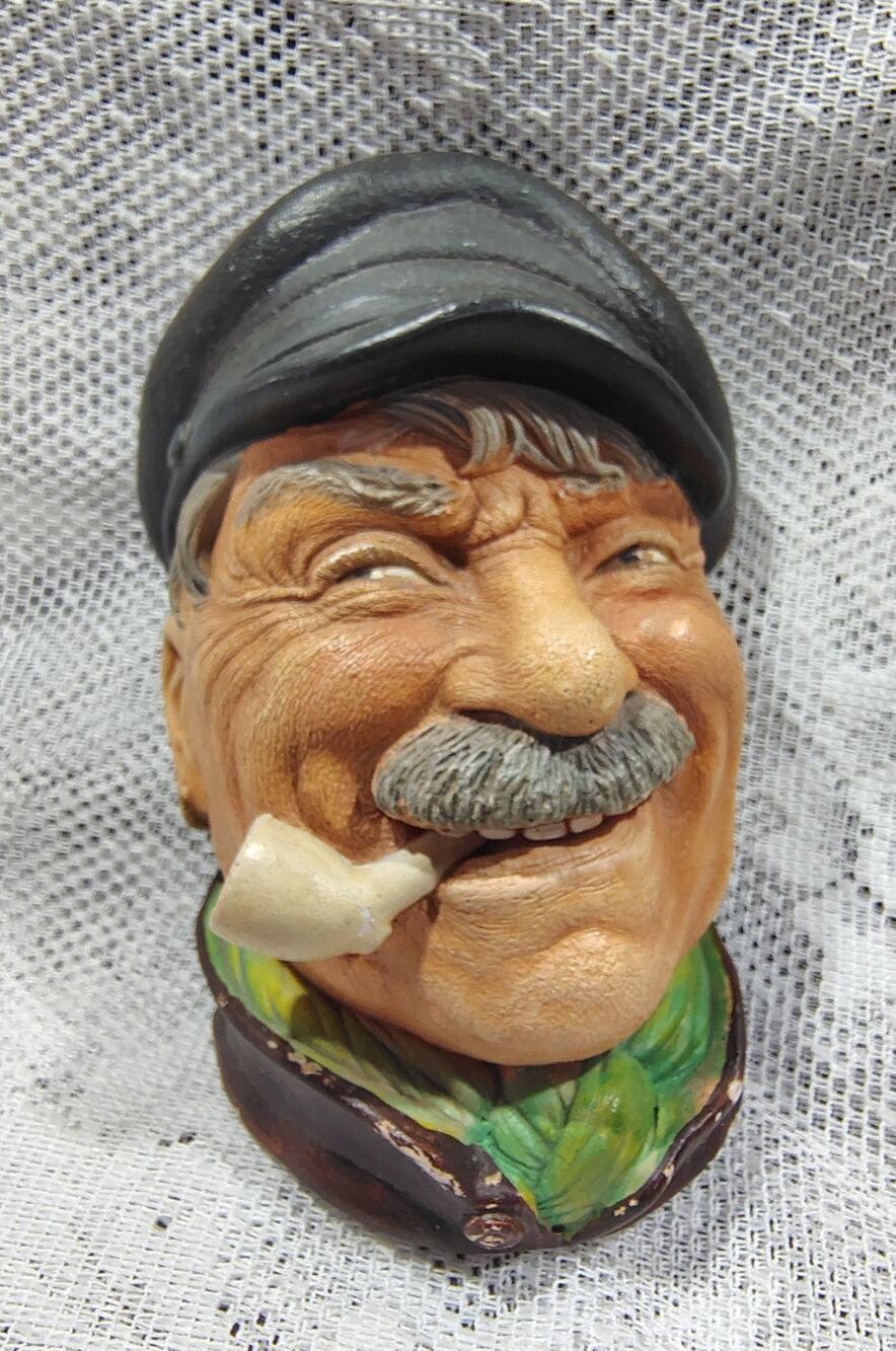 Vintage BOSSONS England ChalkWare Wall Hanging Head (C)